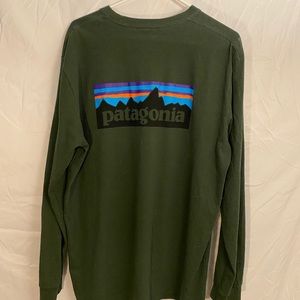Patagonia long sleeve shirt